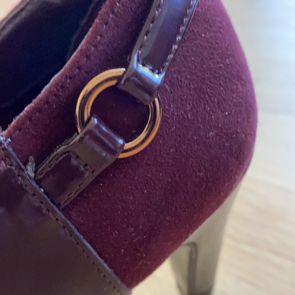 Bandolino Booties - Picture 7 of 11